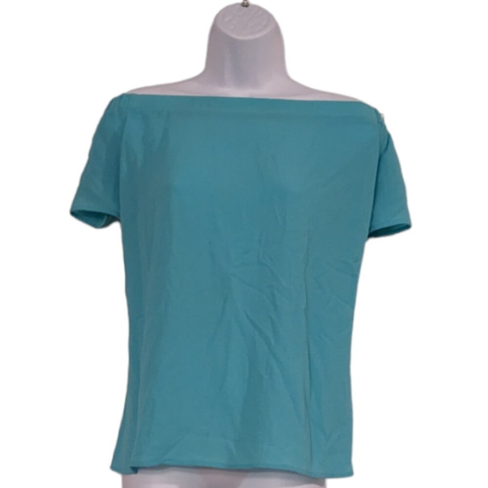 Off the Shoulder top - New with tags - size XL